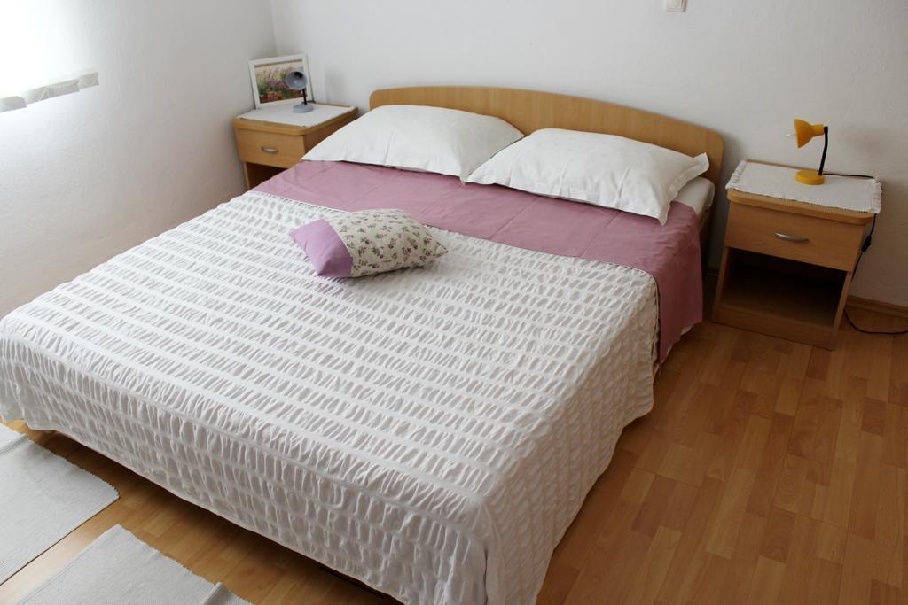 Apartments Petric Makarska Eksteriør bilde