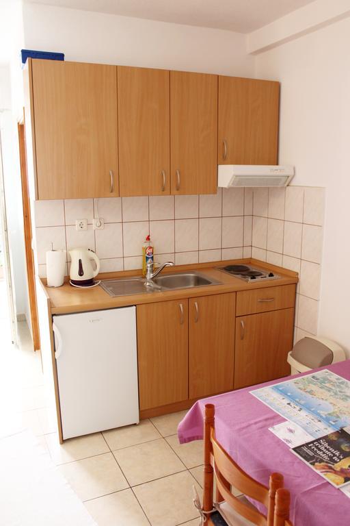 Apartments Petric Makarska Eksteriør bilde